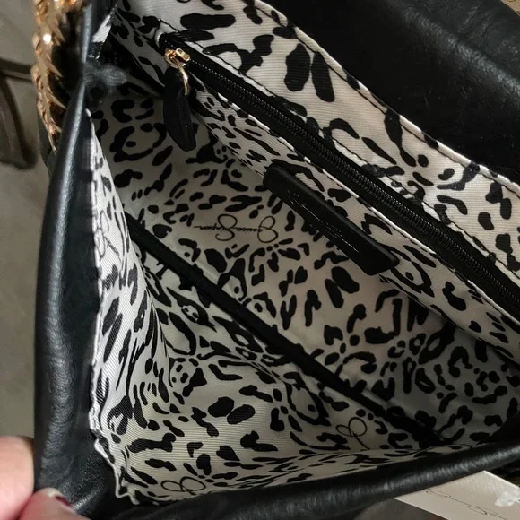 JESSICA SIMPSON Crossbody Bag with Gold Details and Chain Strap In Jenni… - Picture 14 of 16